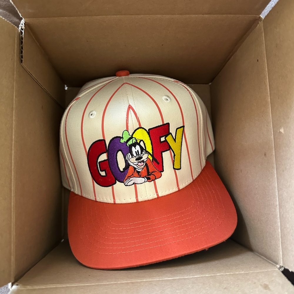 Disneys Goofy Striped Orange and Cream Hat